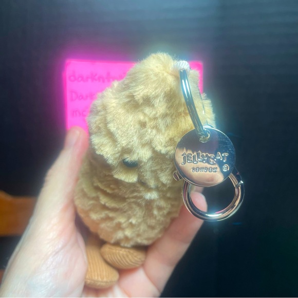 BNWT JELLYCAT I AM AMUSEABLE PEANUT BAG CHARM SO CUTE! - Picture 7 of 16